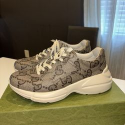 Size 10 Gucci Sneakers Monogram 
