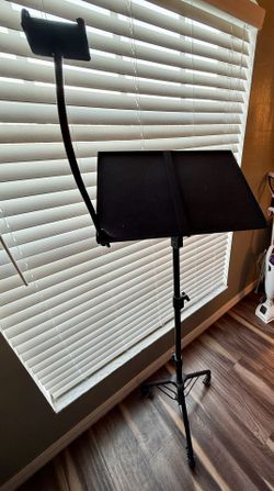 Projector Stand With Phone Mount