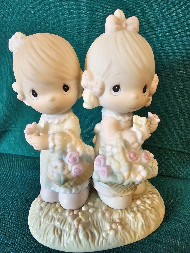 $15.00 - 1980's Precious Moments Collectable, "To My Forever Friend"! Like New Condition!