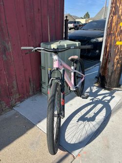 Selling dirt jumper p3 no trades