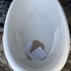 Jetta Bath Tub (Non-Jetted)