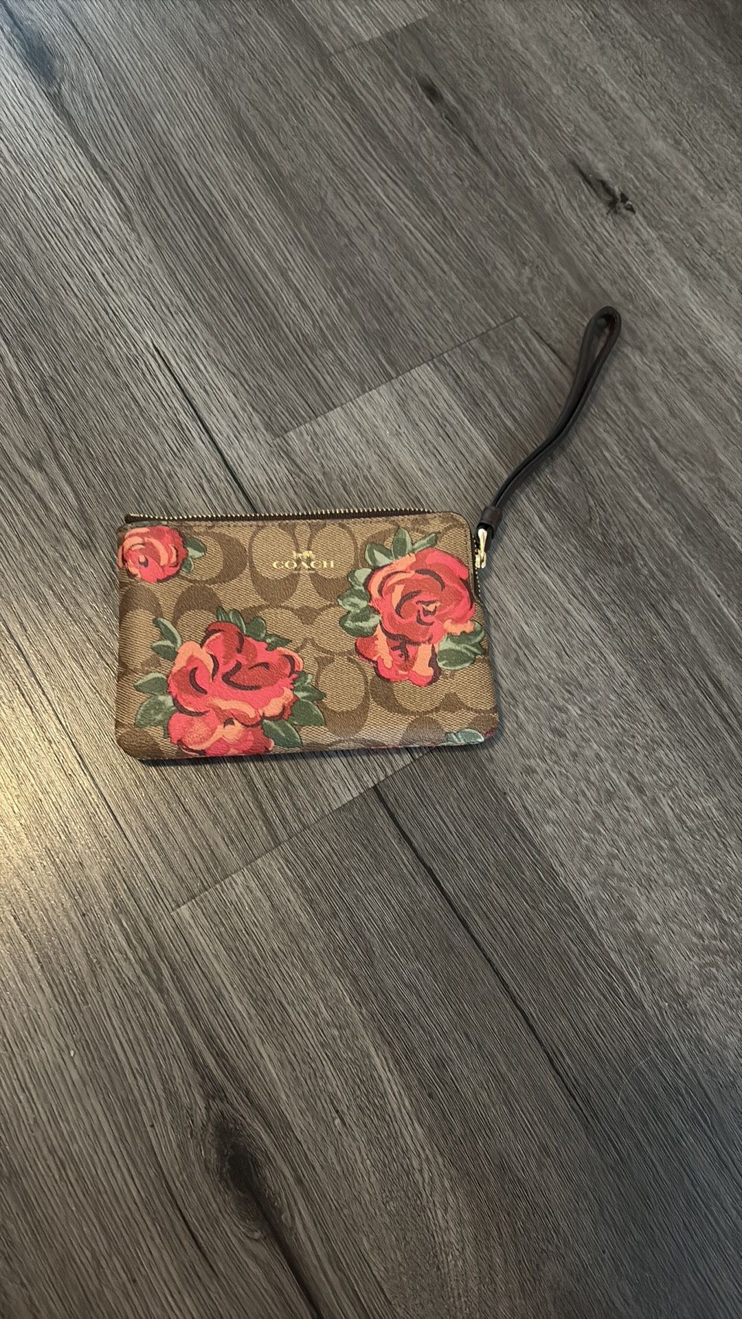 NEW Coach Wristlet 