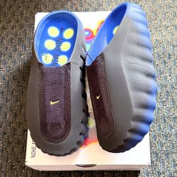 Nike Mind 001 Flyknit Slide “Hyper Royal Black”