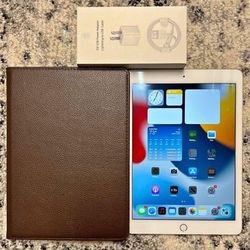 Apple iPad Air 2 - 128 GB Excellent Condition FREE Charger and Case included