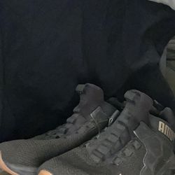 Two games brand new and four pair of shoes