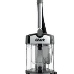 SHARK vacuum cleaner aspirateur model NV 358