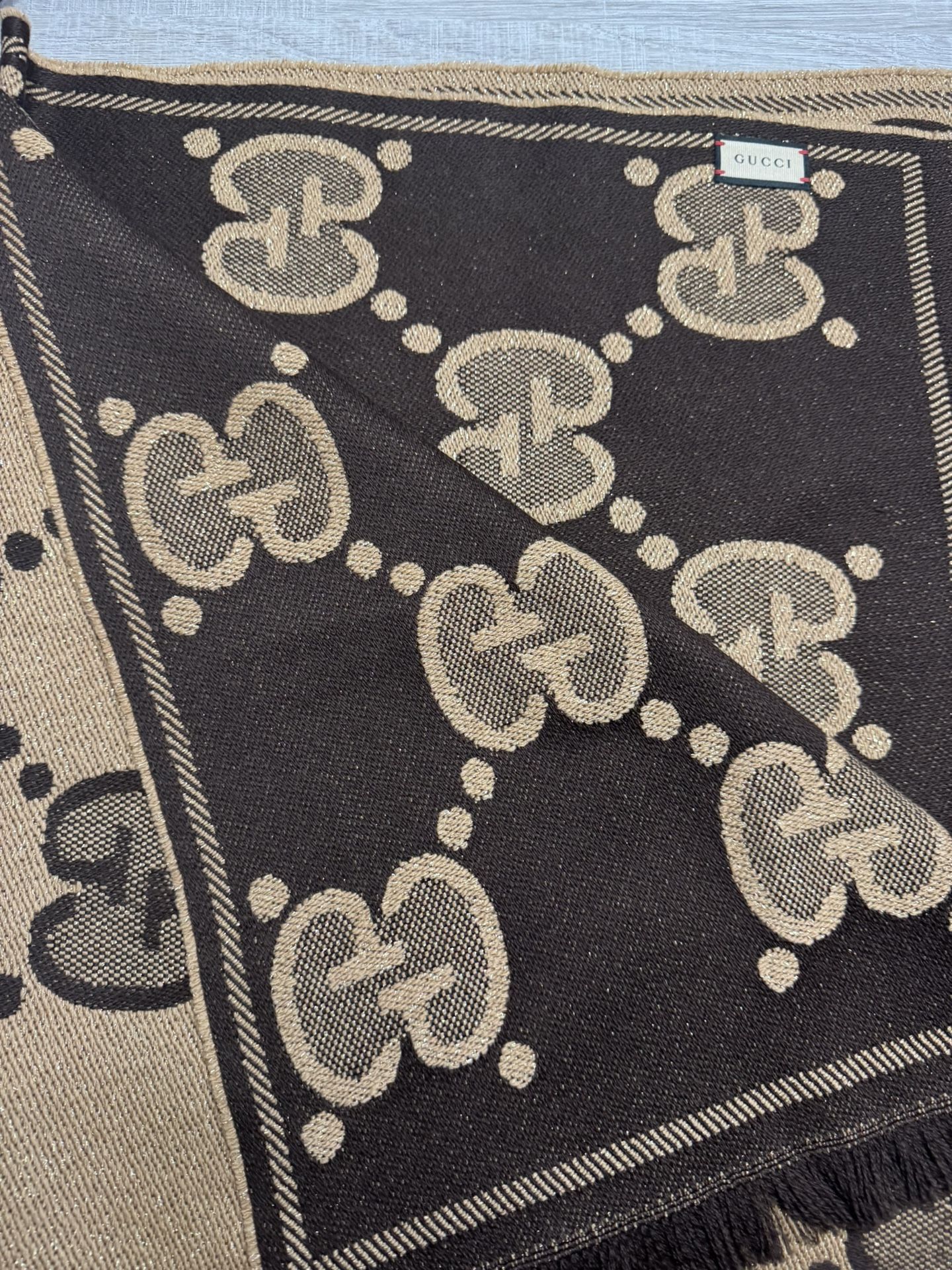 Gucci scarf