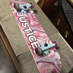 Girl Skateboard 31”