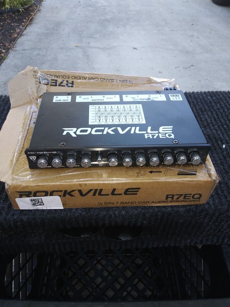 Rockville R7 equalizer