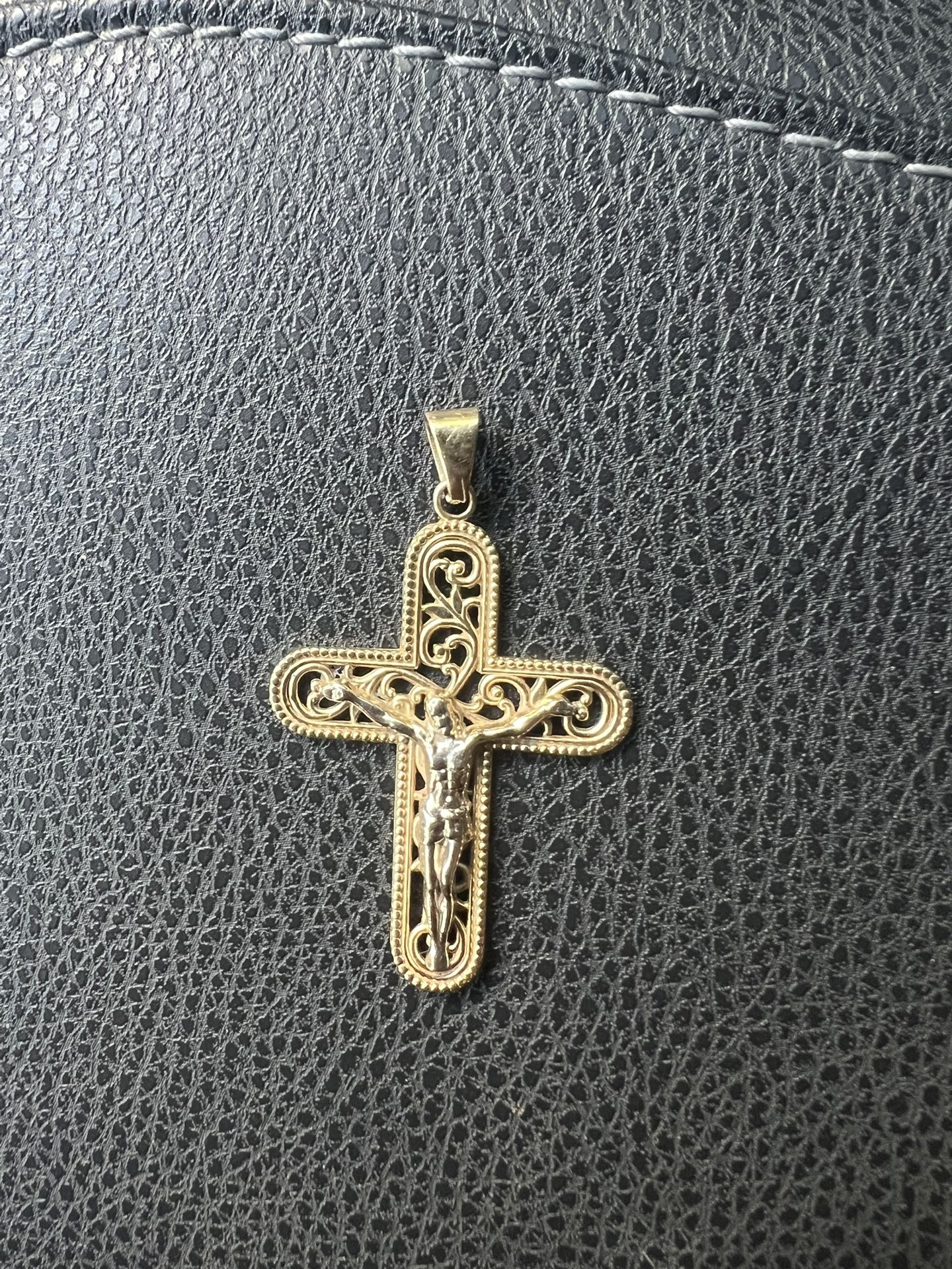 Gold Jesus Pendant