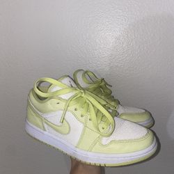 Jordan 1 Low Limelight