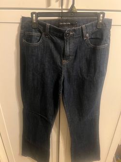 Women’s Size 10 Flare Fit Jeans