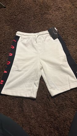 Jordans Boys Short Size  M