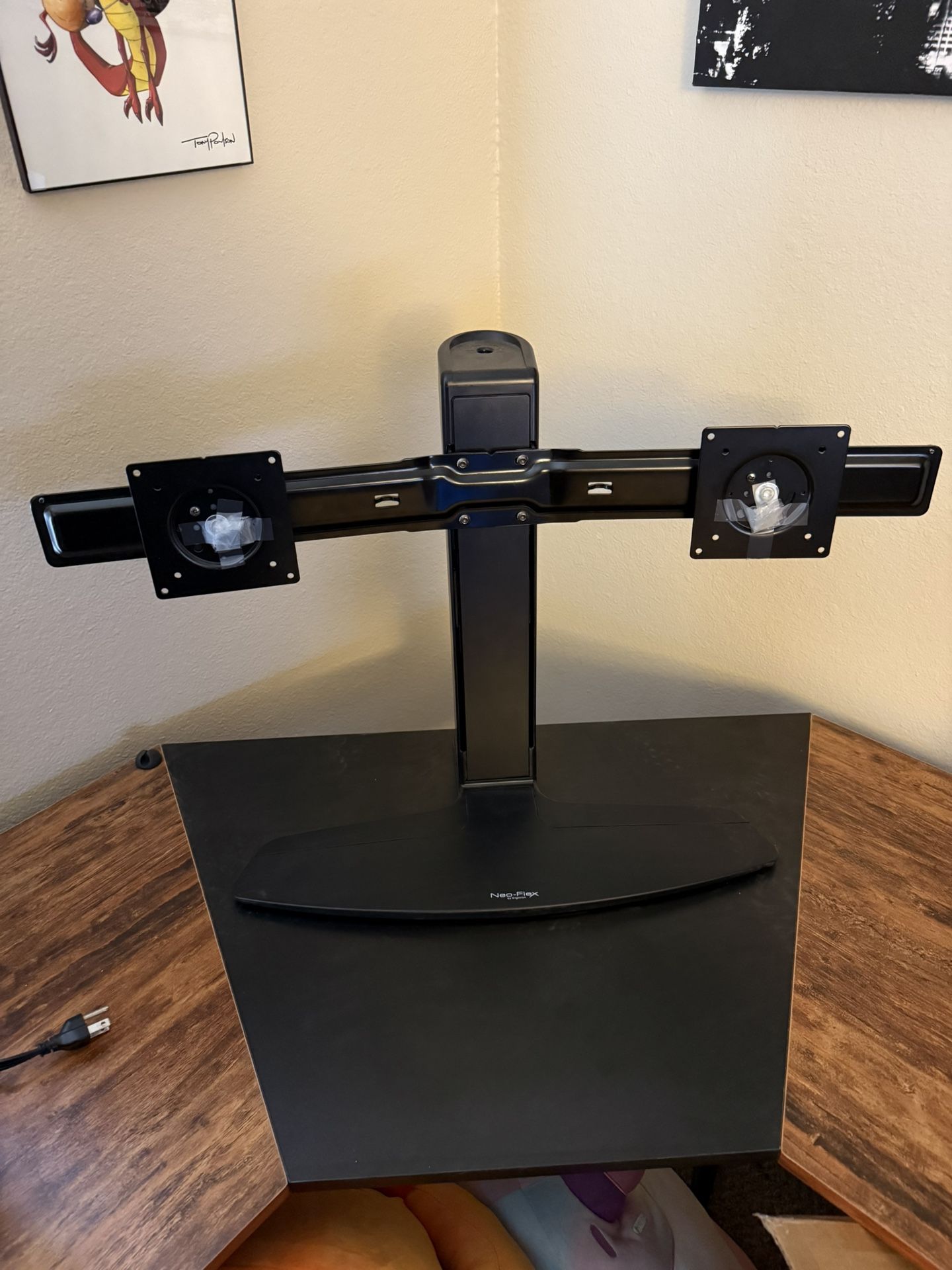 Ergotron Neo-Flex Dual Monitor Stand