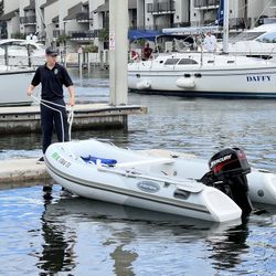 2021 West Marine RIB-330 Hypalon Inflatable /Tender/Dingy 