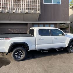 3rd Gen Tacoma Long Bed Tonneau Cover Lomax Stance. 
