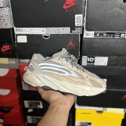 Adidas Yeezy 700 Static size 9.5 USED But Clean 