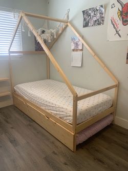 Kids House Frame Floor Bed with Trundle