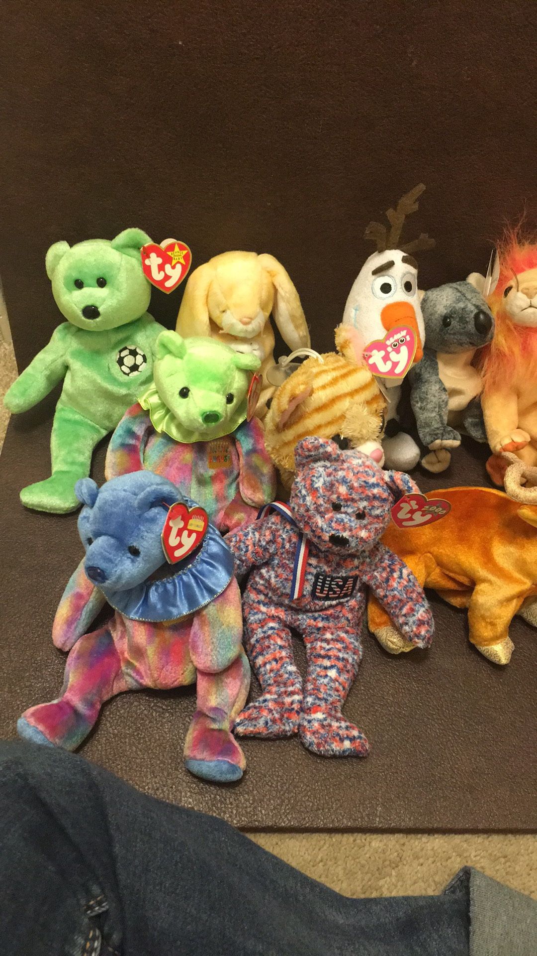 16 beanie babies from year 1999 to 2000