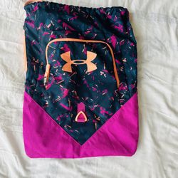 FREE medium size UNDERARMER backpack