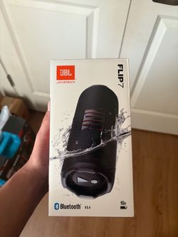 JBL Flip 7 Bluetooth Speaker