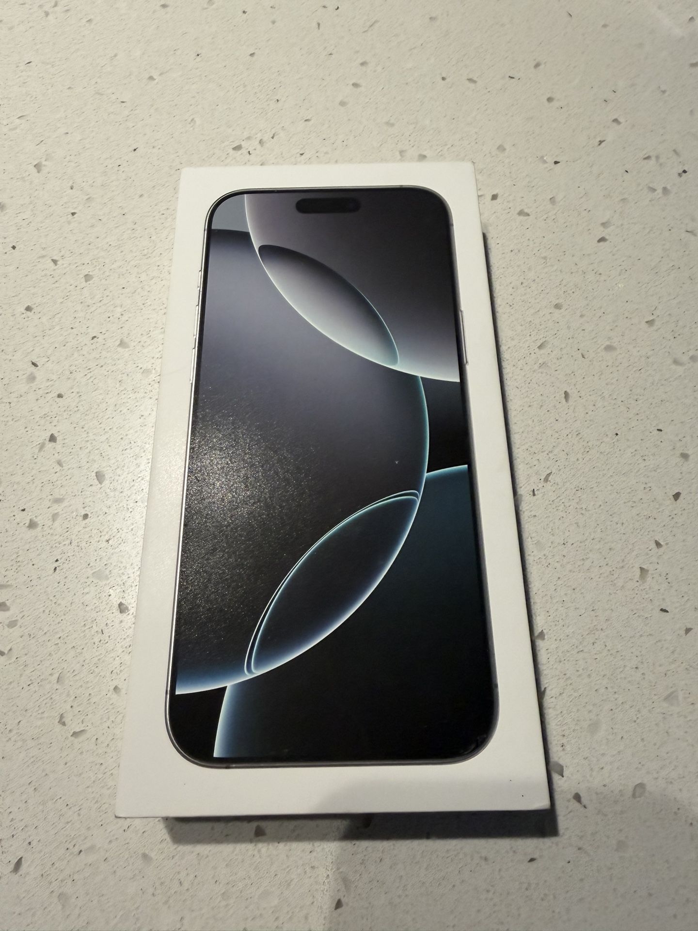 IPHONE 16 PRO MAX 256GB Factory Unlocked