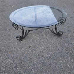 CONTEMPORARY GLASS AND METAL ROUND COFFEE TABLE
