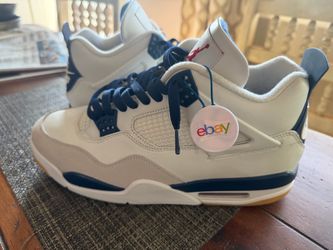 Nike sb navy Jordan 4
