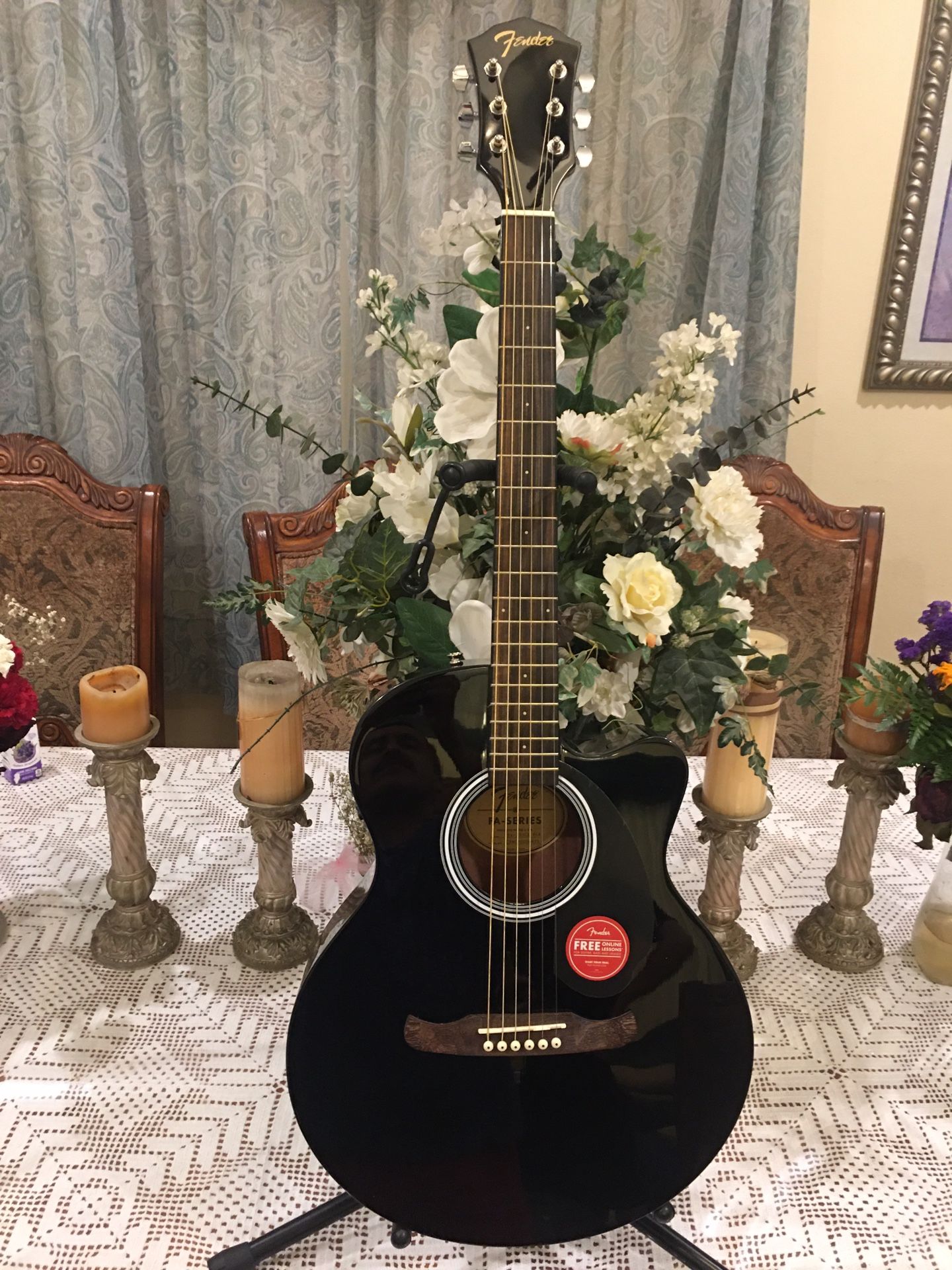 Fender FA135CE electric acoustic guitar with built in tuner