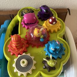 Musical Shape Sorter