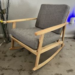 Rocking Chair 
