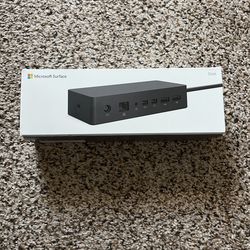 Microsoft Surface Dock 2
