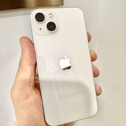 FIRM PRICE - iPhone 13 128gb Starlight • Flawless Condition • 100% Battery Health • Apple Warranty • Case