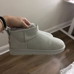Mini Uggs 