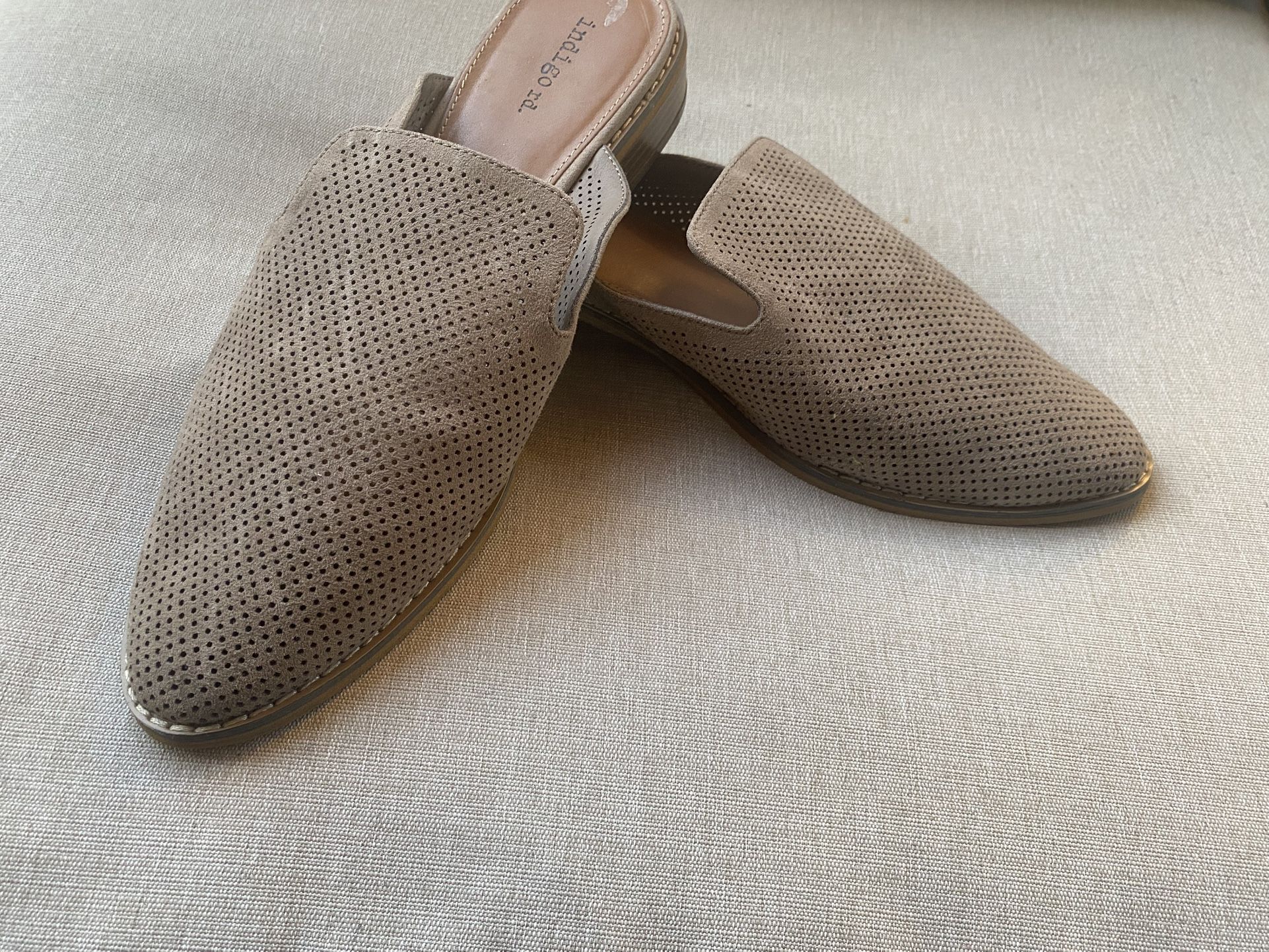 Indigo Rd. Slip-On Mules Size 10