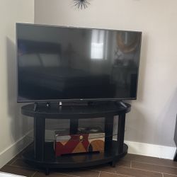Reduced ✅LG Color 55 Inch TV With Free TV Stand! 