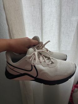 Nike Women Size 8