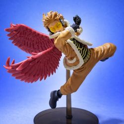 Banpresto My Hero Academia Hawks (Keigo Takami) Prize Figure – Winged Action Pose w/ Stand