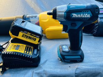 3/8 Impact Makita . Charger & Battery Dewalt . New Blower Dewalt