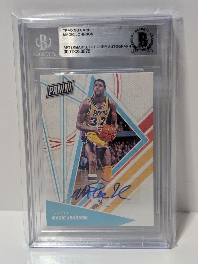 2024 Panini Magic Johnson Lakers Beckett Autograph Signed NBA Trading Card