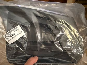 2018-2021 Chevrolet Traverse Genuine GM Front Driver Side Fog Lamp Opening Cover (contact info removed)2