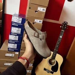 Birkenstock Boston Taupe size 7W 