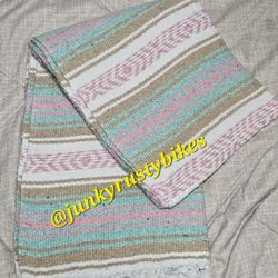 Falsa Mexican Blanket 