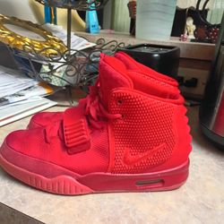 Nike Yeezy 2 
