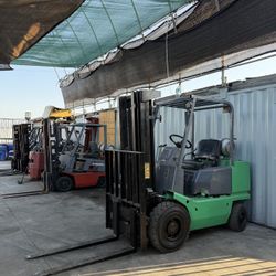 Forklift