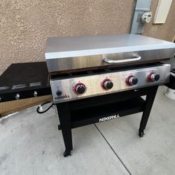 Nexgrill Daytona 4-Burner Propane Gas Grill