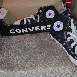 Brand new CHUCK TAYLORS 
