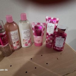 Pink Gingham Bath And Body Works Set