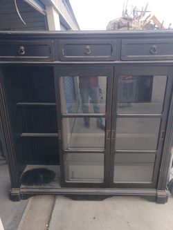 Display Hutch