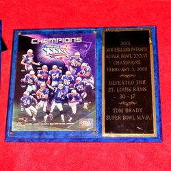 New England Patriots Superbowl Memorabilia 3 Set Plaques And Baseball Cap
